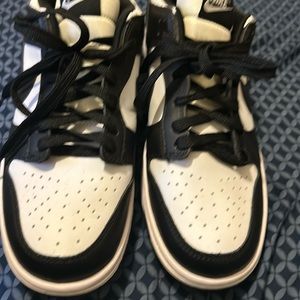 Black and white panda dunks